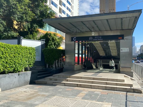 深圳罗湖东门盛华公司住宅楼(东门)东门老街,湖贝地铁站,向西村旁