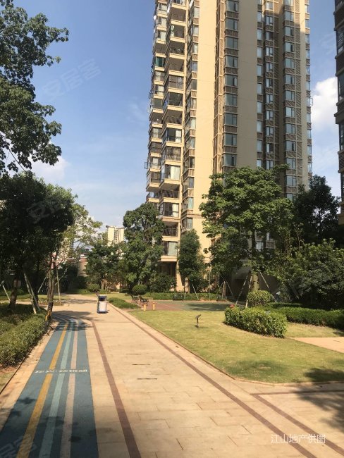 南宁房产网>南宁二手房>良庆二手房>五象大道二手房>龙光玖珑湖(二期)