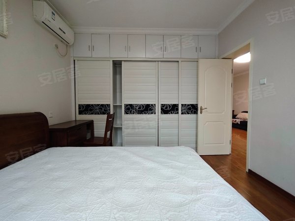 成都青羊万家湾俊发时光俊园急租!