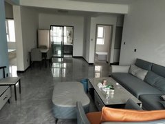 新房出租深圳城梦想家园 高层128平三室两厅，南北透通，