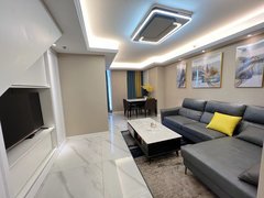 欢乐港 地铁口 紫晶未来城公寓 精装修 2200包物业