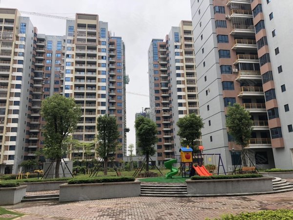 泉州南安霞美镇霞美佳苑大霞美,星城广场旁,霞美佳苑,大二房,一千二包