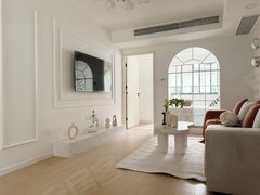 上海静安江宁路本人实拍！老静安区！全屋定制！中央空调！近地铁！朝南采光佳！出租房源真实图片