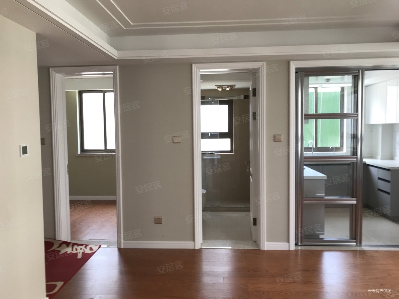 南广场九洲玺3室1厅1卫105㎡南428万