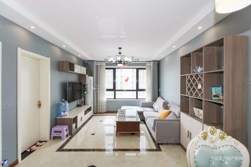 桃源居小高层两室精装修装修带家具家电临地铁诚心卖