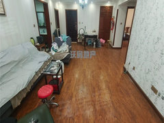 枣庄市中城东区域香江城 精装四室 拎包入住！！！出租房源真实图片