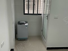 天门竟陵竟陵城区龙潭小区 1室0厅1卫出租房源真实图片