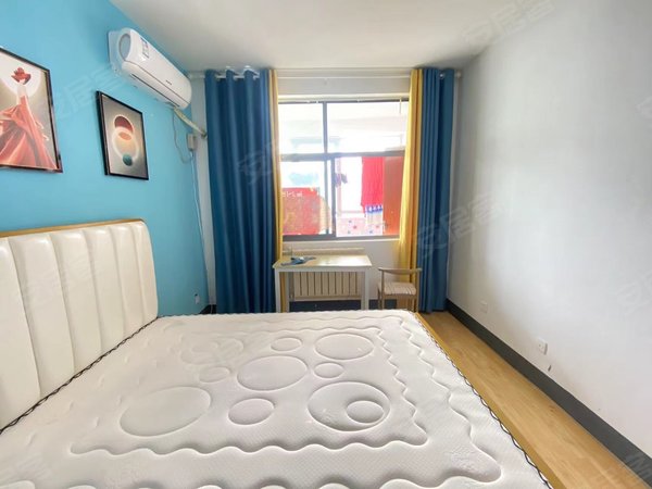 临沂北城新区济南路金润花园金润花园 鲁商中心 临沂四中 iec 能短租