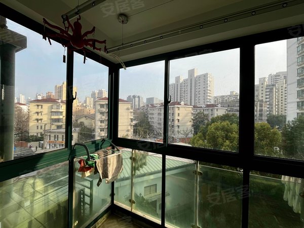 【多图】汇贤雅居,徐家汇租房,低价 近地铁商圈 随时看房 拎包入住