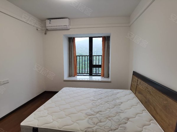 泉州丰泽城东泉州保利城(二期b地块)保利央玺 多套三房 名 牌家具租金