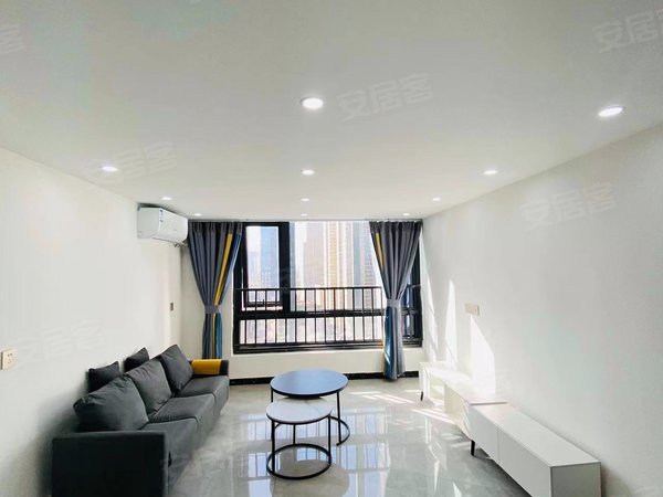 郑州郑东新区新东站片云悦公馆云悦公馆 2室2厅1卫 精装修 电梯房 46