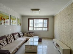 冠县烟庄街道烟庄陶然居北园,电梯8楼,三室两厅两卫,家具家电齐全出租房源真实图片