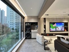 怀化鹤城城南万达广场旁岳麓青城精装大四房,南北通透全屋中央空调出租房源真实图片