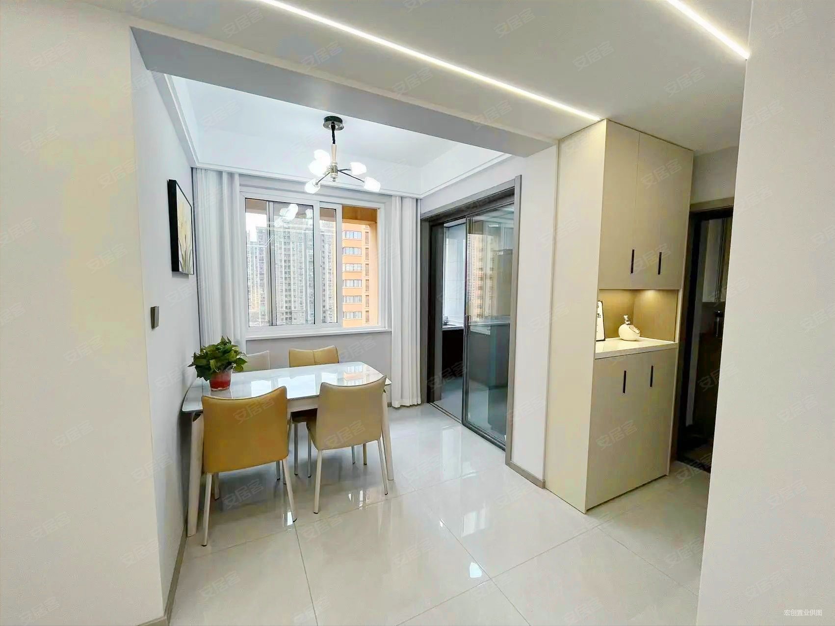 莉湖花园 商业配套齐全 电梯房 低容积 临地铁 南北通透