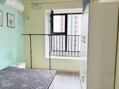 青岛城阳高新区中欧(东六区D8) 5室 有暖气 有橱柜 南卧带飘 中介出租房源真实图片