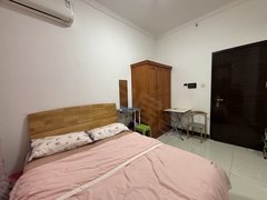 中澳滨河湾 精装公寓 家私电器齐全 直接拎包入住 看房方便