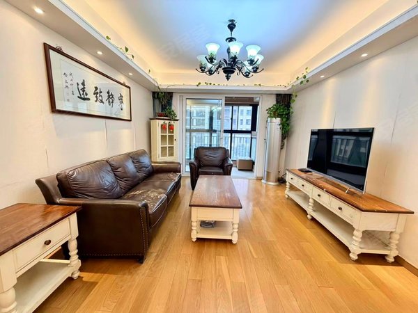 苏州吴中木渎香格里花苑(东区)香格里花苑(东区) 精装修 电梯房 通风好出租房源真实图片