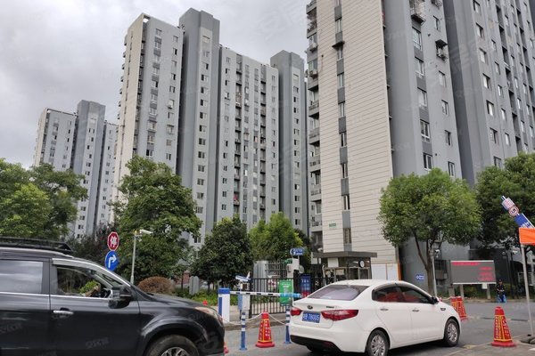 美罗家园金丰苑第三居民区