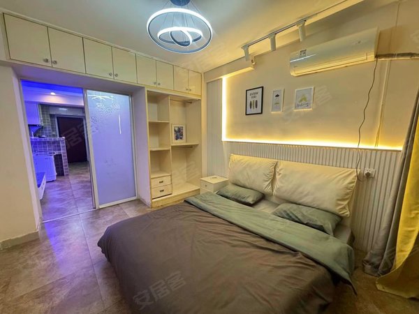 精装一室一厅超大客厅近千佛山医院山师山艺芙蓉街洪家楼印象