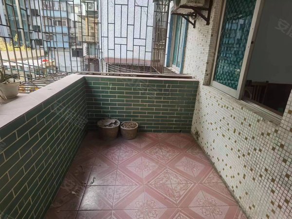 广州花都新区侨苑小区(花都)侨苑小区 电梯大2房 五华市场 星光汇