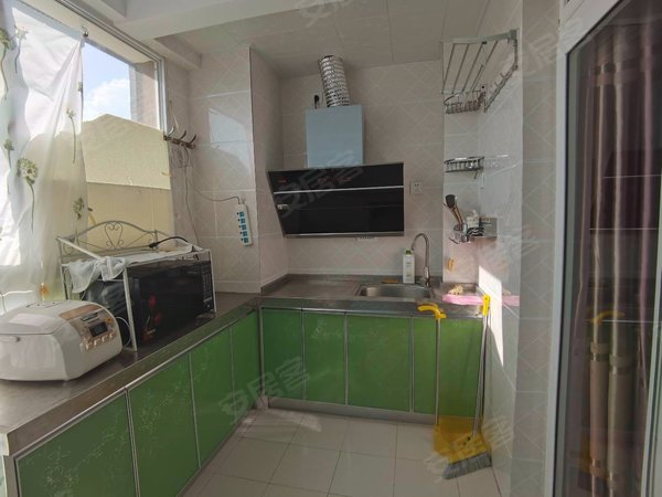 昆华医院旁金兰苑精装一室可短租全套家具家电随时看房