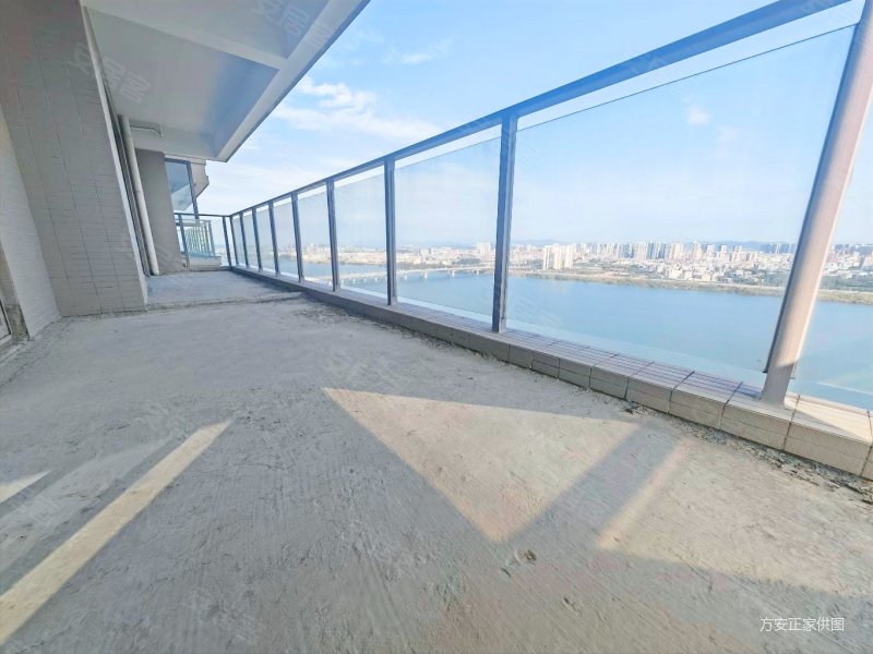 保利达江湾南岸二手房,520万,5室2厅,4卫,251