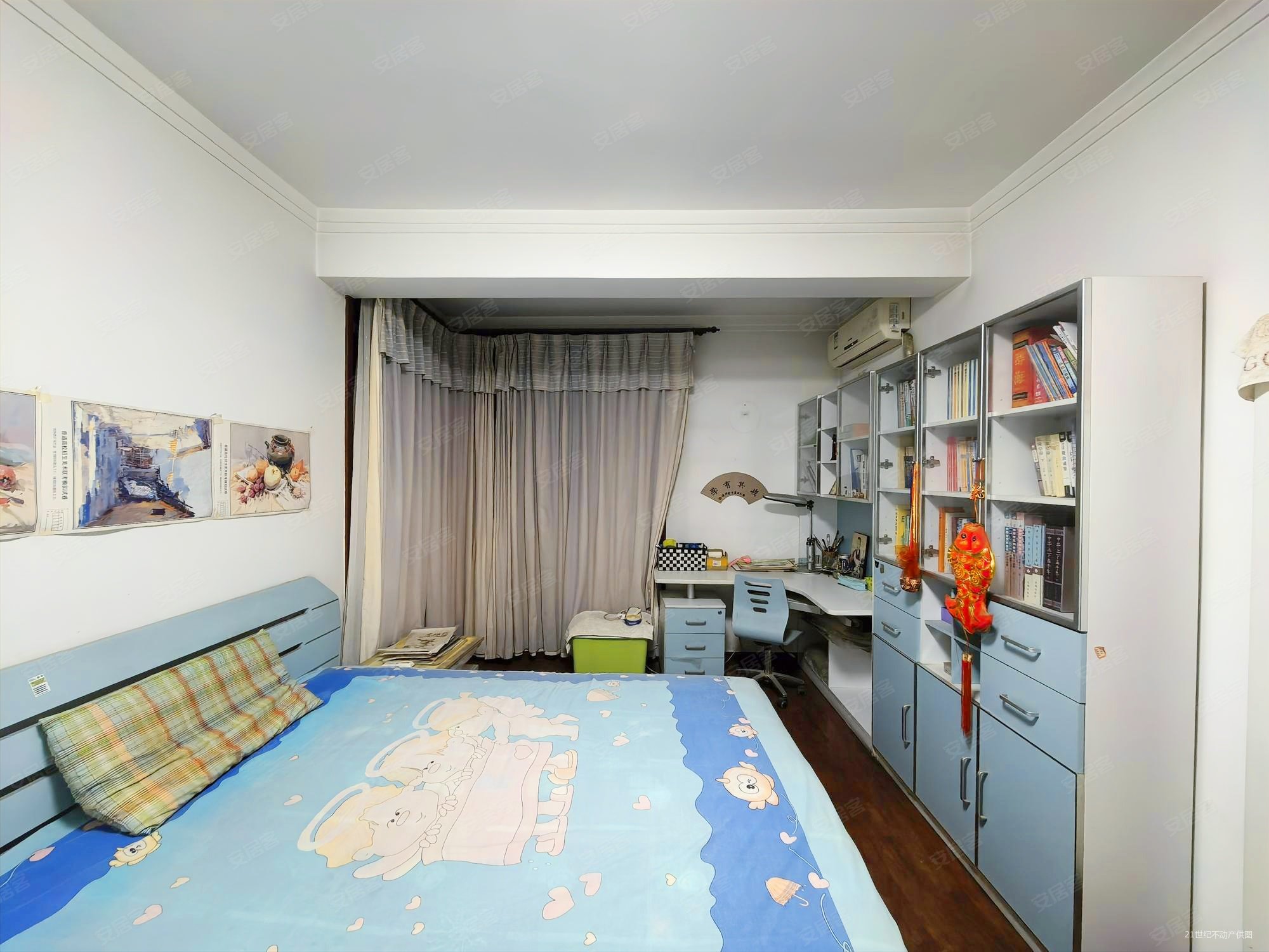 盛世天骄花苑3室2厅2卫158㎡南北210万