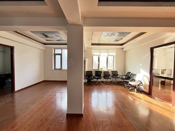 北京朝阳高碑店西店村住房高碑店四惠东南岸一号国贸百子湾边户独立大门头紧邻停车场出租房源真实图片