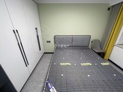 唐山路北北新道八方华岩东里,三层精装修,家具家电齐全,拎包入住出租房源真实图片