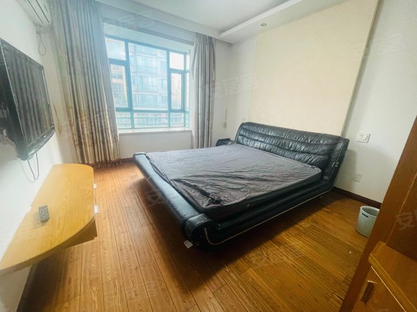 杭州临平临平胡姬花园临平地铁口,胡姬花园精装两室两厅,带钢琴,民用