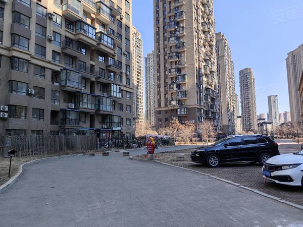 沈阳苏家屯大学城华府丹郡苏家屯区华府丹郡精装修 拎包入住 阳光充足