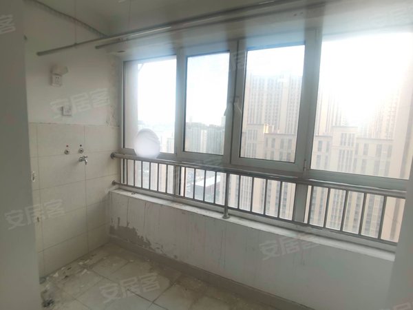 济南历下盛福盛景家园阳台水源!可短租!鲁商盛景广场!花园东路!
