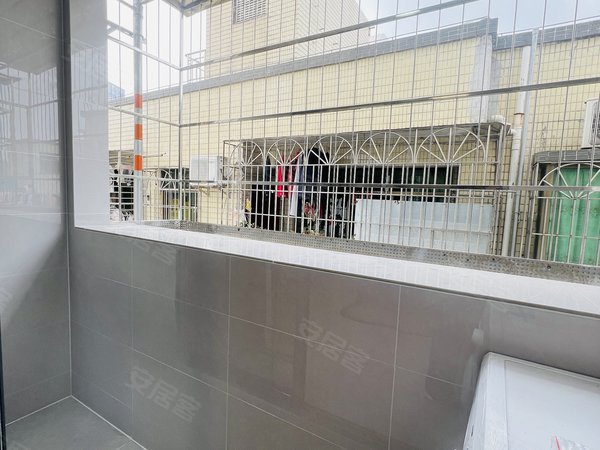 【多图】雪象花园新村,坂田租房,[整租]立减200 地铁口大单间 押一付