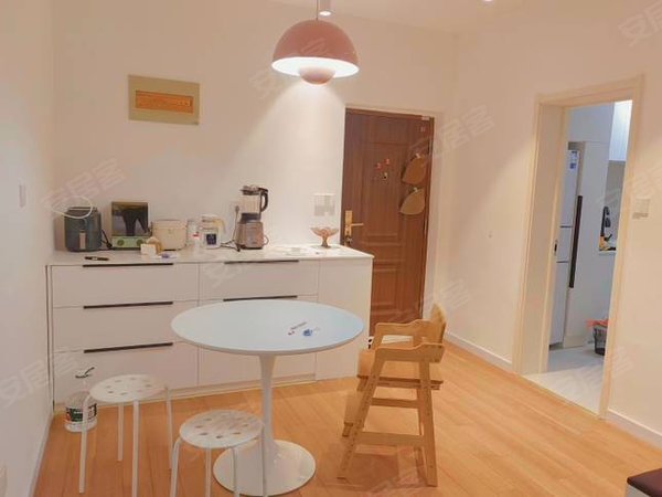 徐州新沂建邺路馨园雅居一中隔壁公园里两居室精装房拎包入住看房方便出租房源真实图片