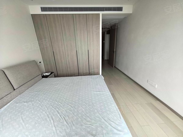 海宁长安镇农发区绿城华景川之江明月绿城华景川之江明月 阳光充足 精装修 3室2厅2卫出租房源真实图片