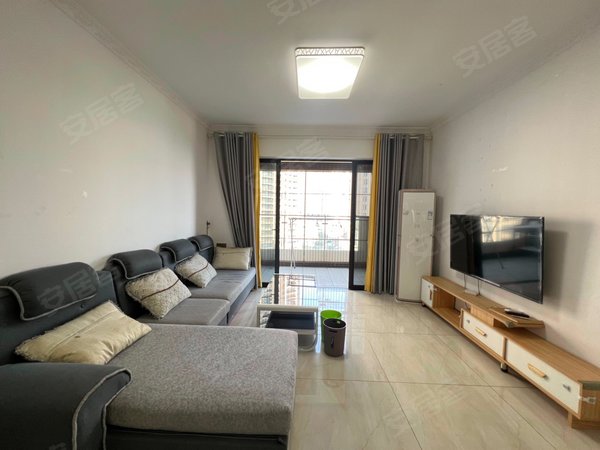 惠州惠阳淡水中心区铂金华府业主我超熟 一中心旁生活便利 温馨三房两