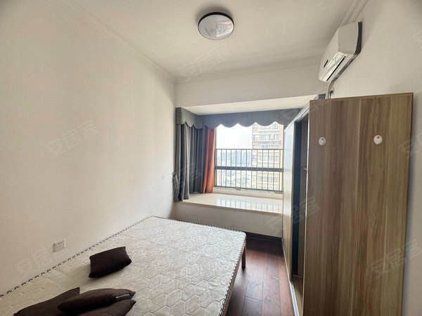 南宁江南壮锦大道威宁首府(一期)可议价 威宁首府 4室2厅2卫  电梯房