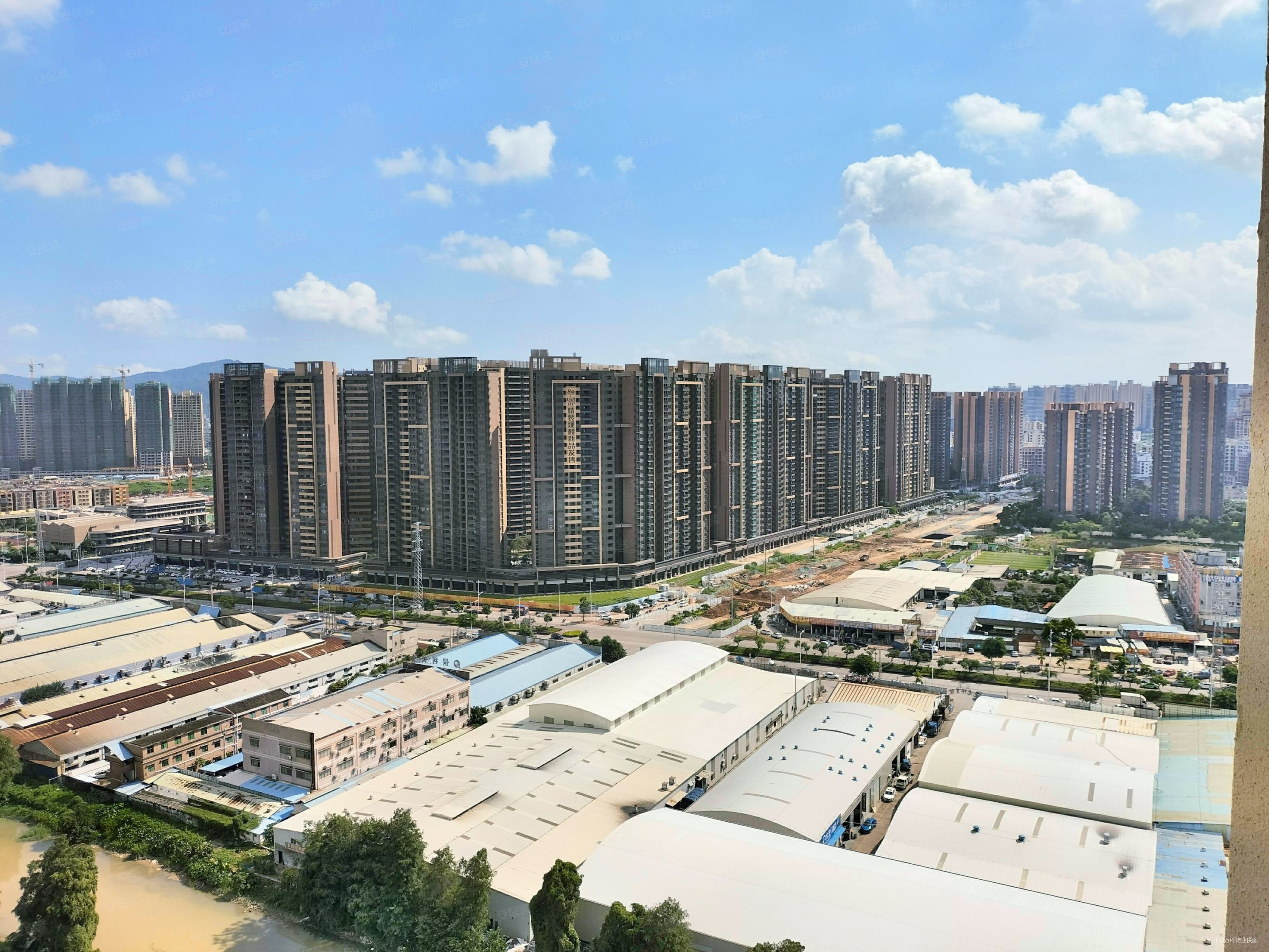 珠海万科城3房高楼层正南朝向价格有谈