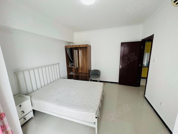 梨园租房,1号线梨园站700米 云景豪庭a座 配全新家具 可月付,通州租房