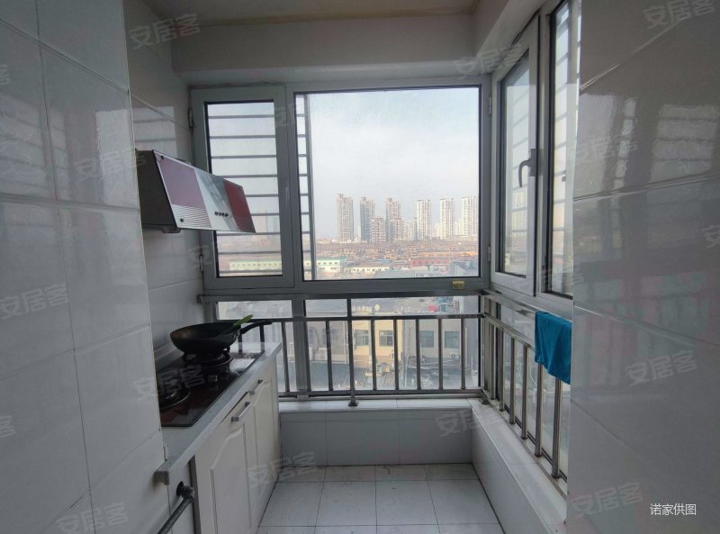 出行方便 满五 临地铁 南向采光好 商业配套齐全 大两房,梅江康城益康