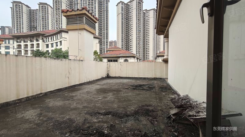 厚街真正的别墅靠大海 景观极好 一线海景 随时方便实地考察,佳兆业
