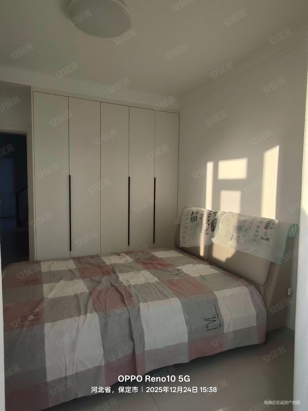 英伦名郡剑桥郡3室2厅2卫121㎡南北96.8万