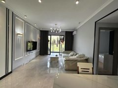 汕尾汕尾城区香洲005直接出租金宝城电梯房,2房2厅,带家具家电2300元出租房源真实图片
