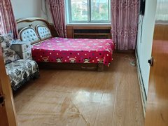 鞍山铁西二台子铁西化纺附近 双室 4层 有供暖 家具家电齐全出租房源真实图片