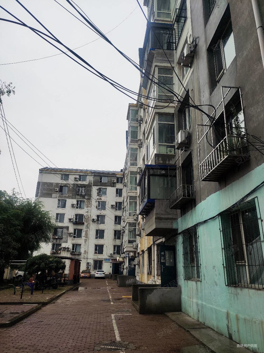 三利和平湾二楼9832平65万两室两厅离公交车站近早市近