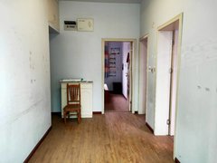 莲池路师院宿舍小区中间，2室2厅也可做3室精装修家具家电齐全