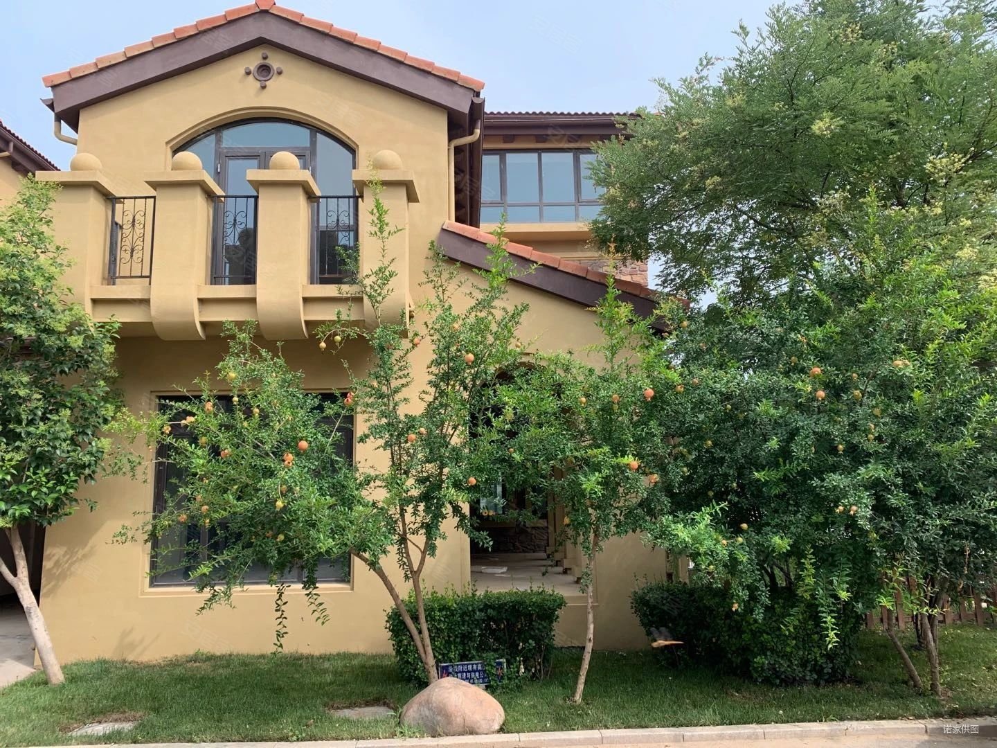 星耀五洲枫情阳光城别墅