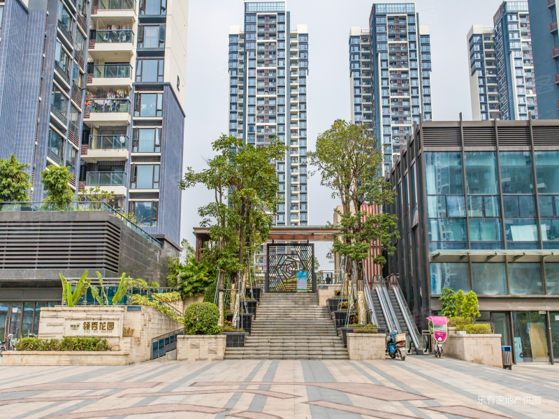 深圳房产网>深圳二手房>宝安二手房>领航城二手房>领航城领秀花园>800