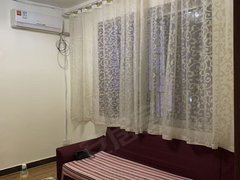 桂林象山联达广场火车站旁，一房一厅，精装修，家电齐全，拎包入住，随时看房出租房源真实图片