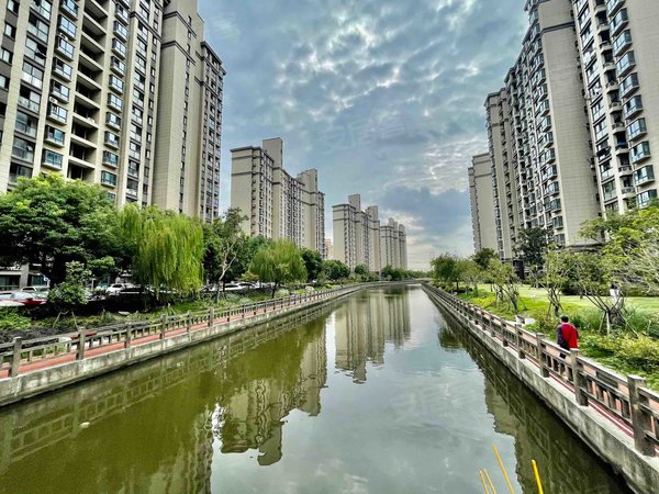 上海松江新桥雅鹿新苑(四期)明中苑 精装全配三房 民水民电 燃气做饭